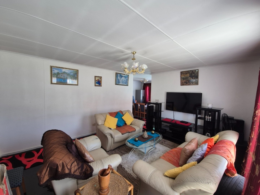 3 Bedroom Property for Sale in Kwadwesi Eastern Cape
